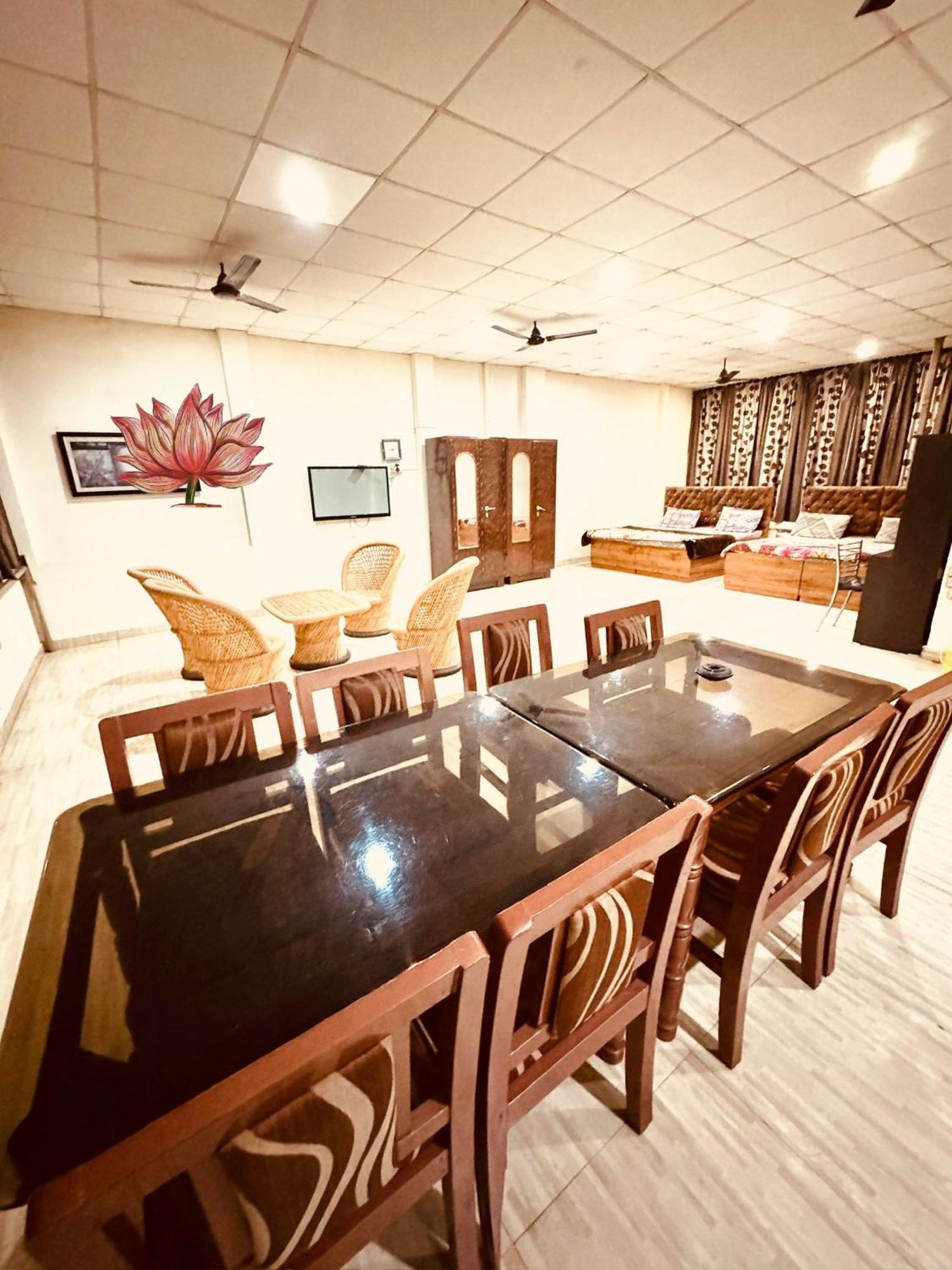 Qube House Bnb Rishīkesh Buitenkant foto