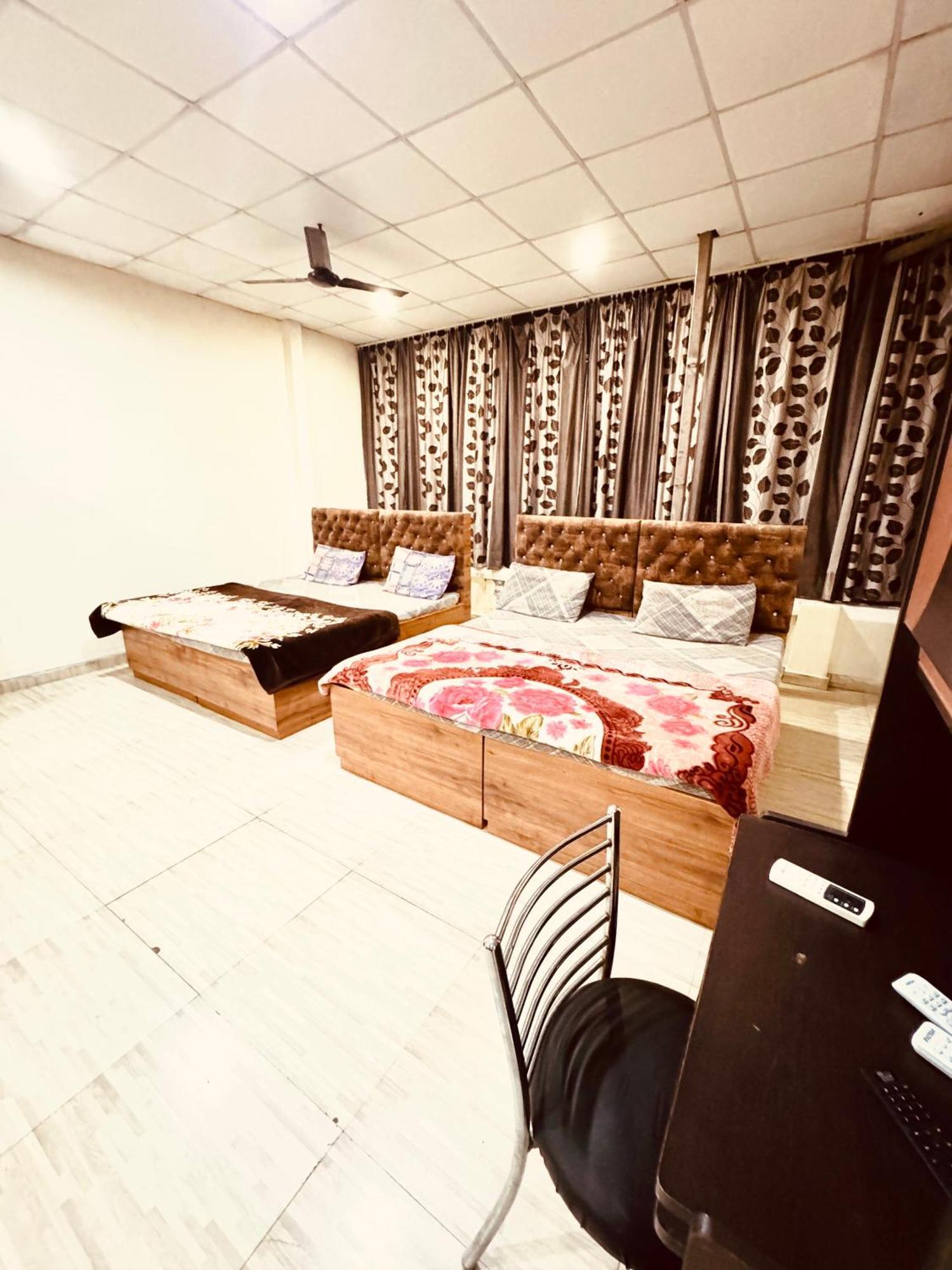Qube House Bnb Rishīkesh Buitenkant foto