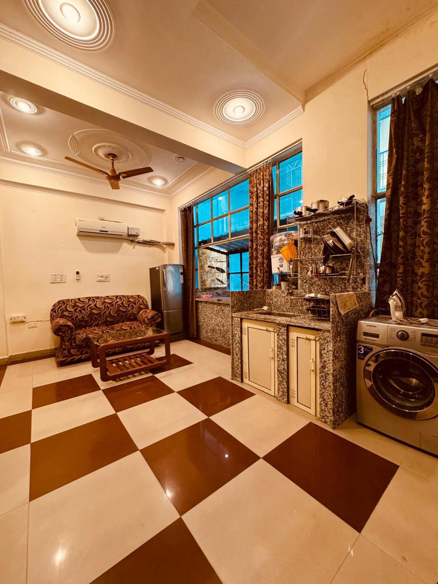Qube House Bnb Rishīkesh Buitenkant foto