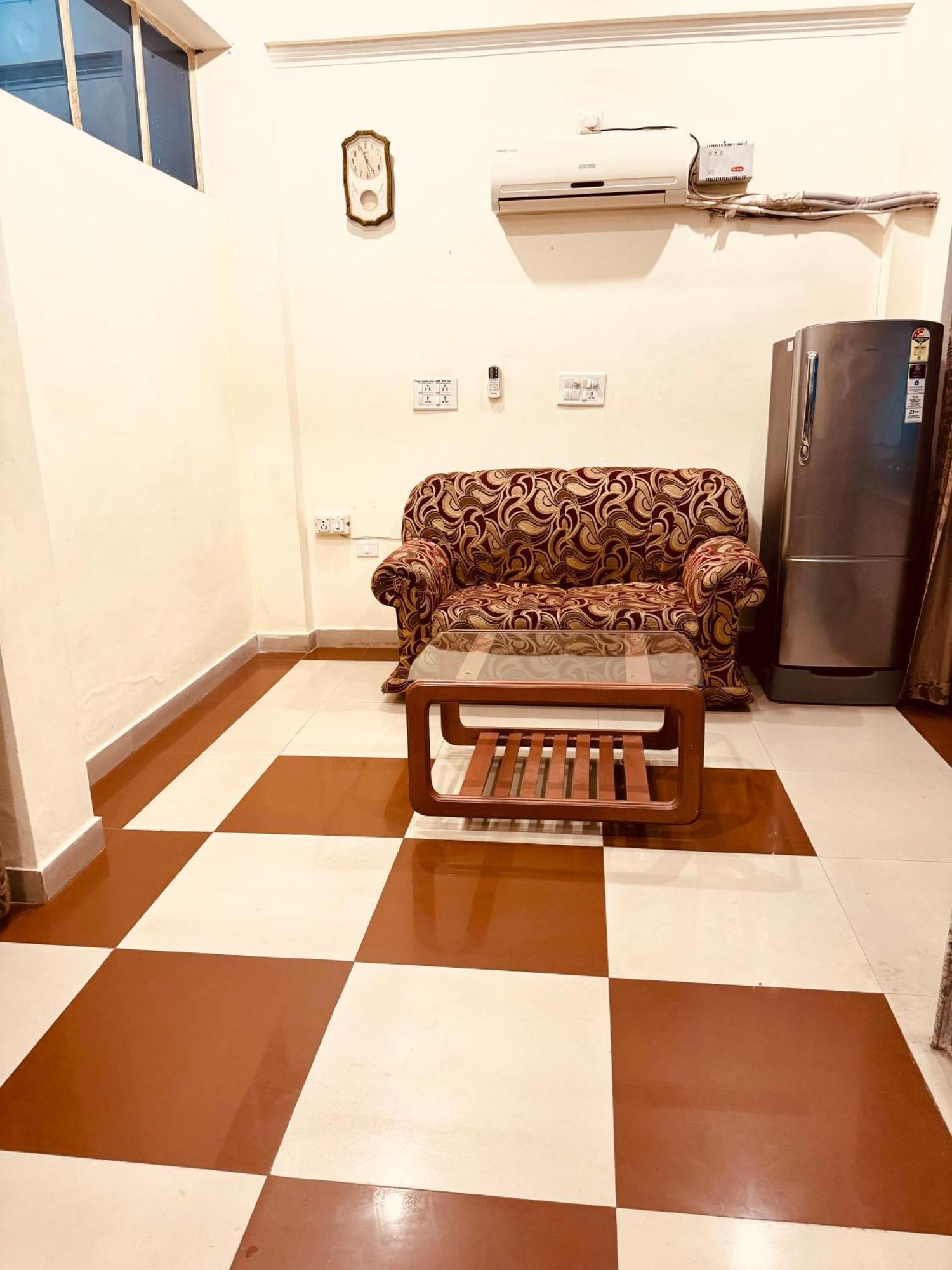 Qube House Bnb Rishīkesh Buitenkant foto